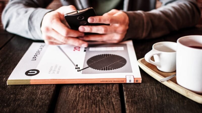 How Smartphones Have Transformed Our Reading Habits