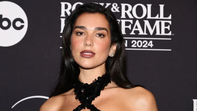 Dua Lipa Biography 2026: The Amazing Story of a Global Pop Star